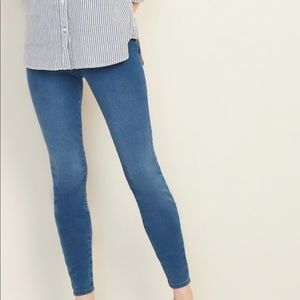 Old navy super skinny jeggings nwt back to school